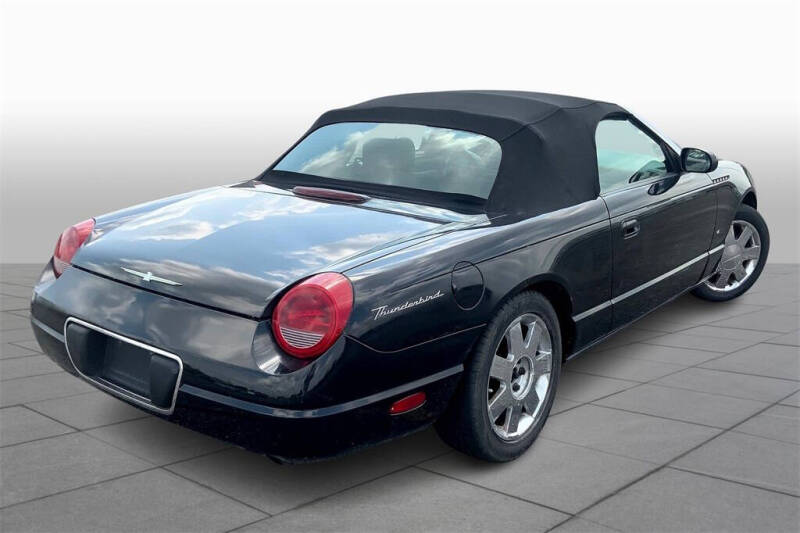2003 Ford Thunderbird
