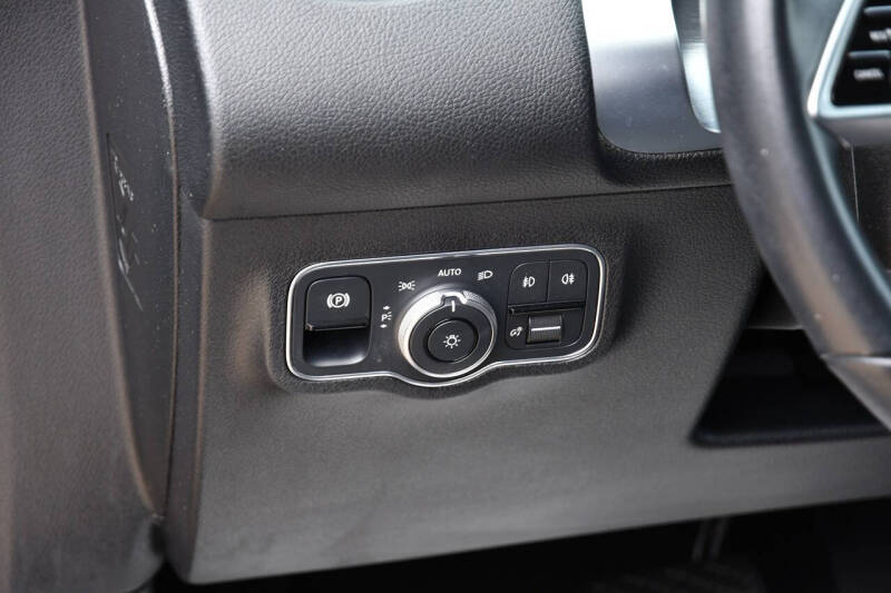 2024 Mercedes-Benz GLB GLB 250