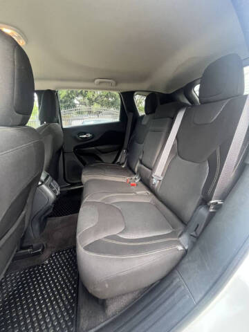 2016 Jeep Cherokee Latitude