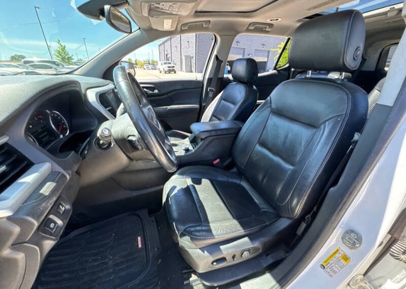 2017 GMC Acadia SLT-1