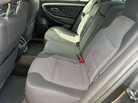 2015 Ford Taurus SEL