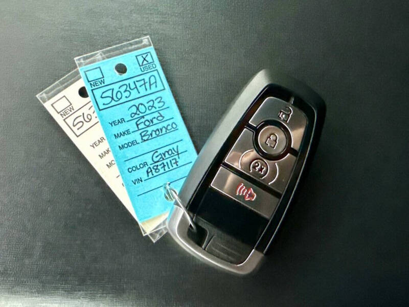 2023 Ford Bronco Badlands Advanced