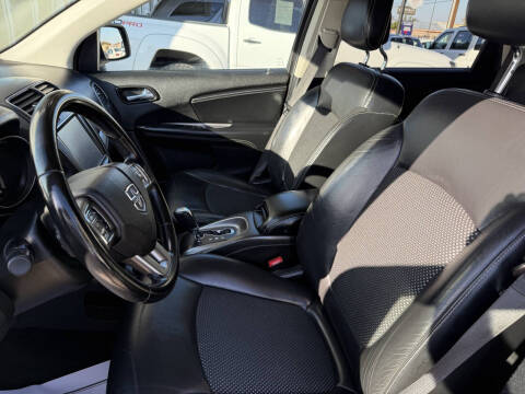 2020 Dodge Journey Crossroad