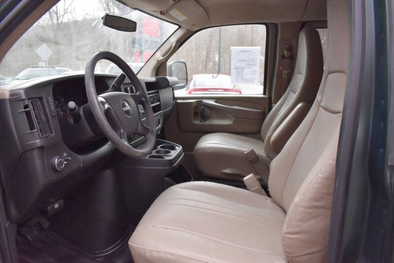 2012 GMC Savana LS 2500