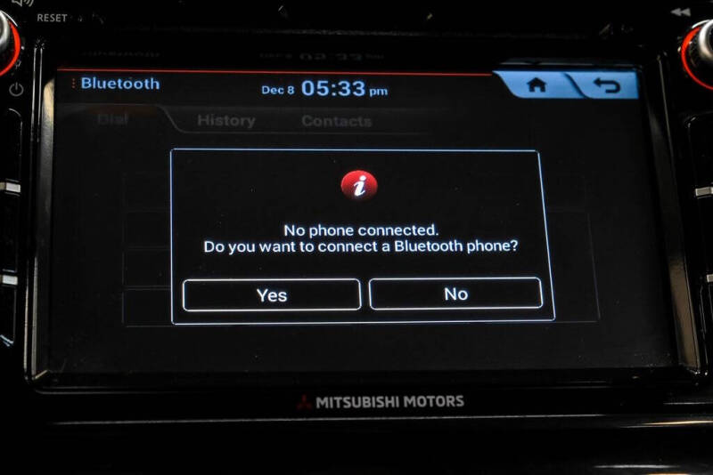 2020 Mitsubishi Mirage LE