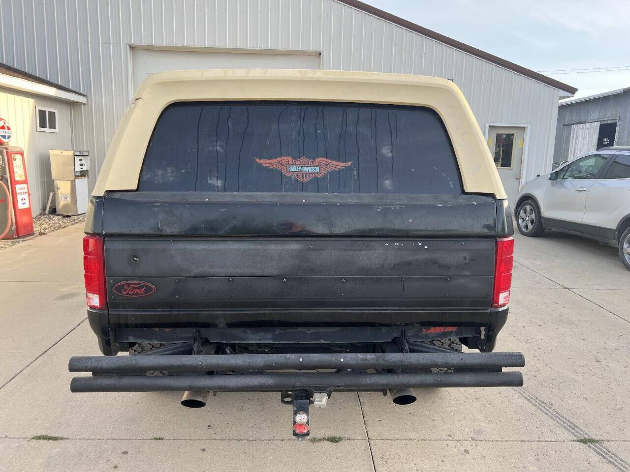 1985 Ford Bronco 11
