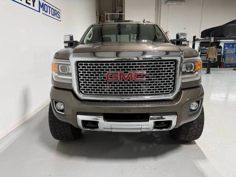2015 GMC Sierra 2500HD Denali
