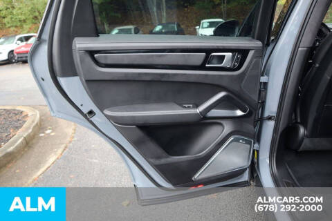 2022 Porsche Cayenne Turbo GT