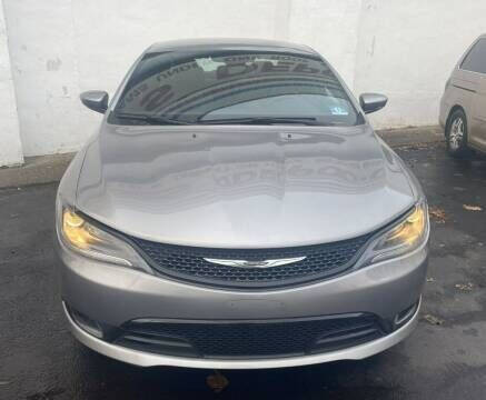 2015 Chrysler 200 S