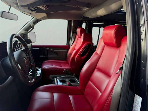 2018 GMC Savana 2500