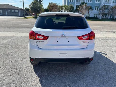 2013 Mitsubishi Outlander Sport ES