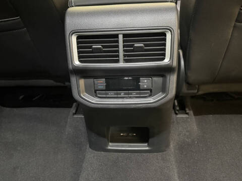 2025 Volkswagen Atlas SE 4Motion