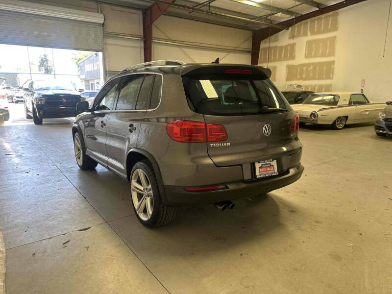 2014 Volkswagen Tiguan R-Line