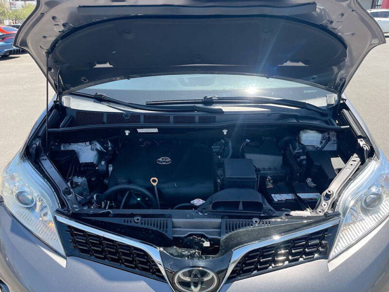 2020 Toyota Sienna