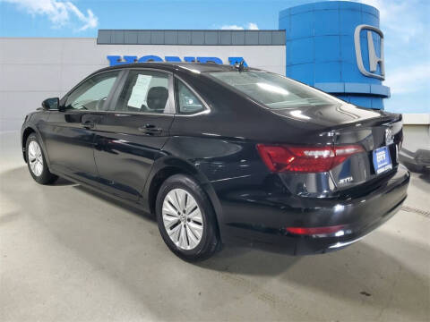 2020 Volkswagen Jetta R-Line