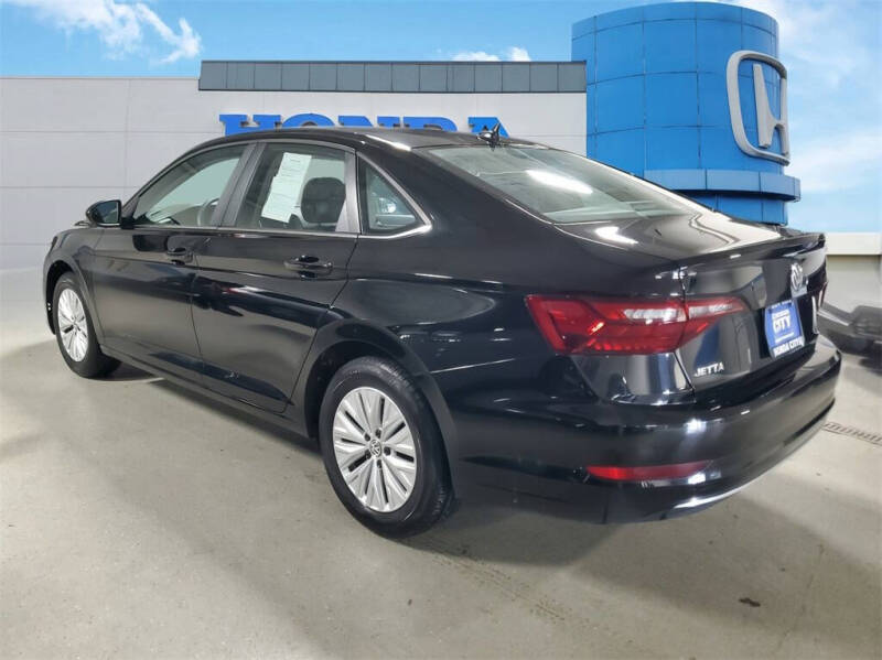 2020 Volkswagen Jetta R-Line