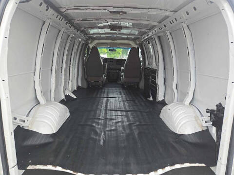 2021 Chevrolet Express 2500