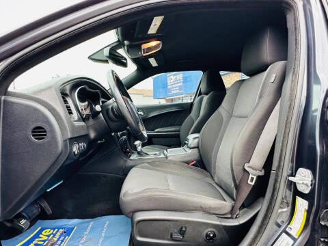 2016 Dodge Charger SXT