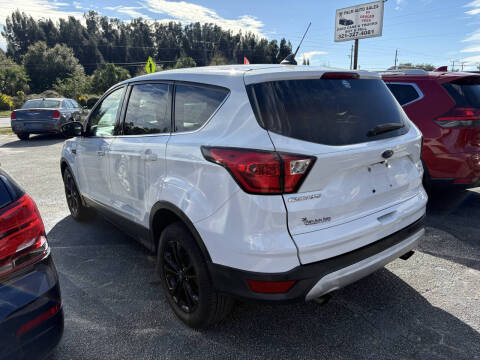 2019 Ford Escape SE