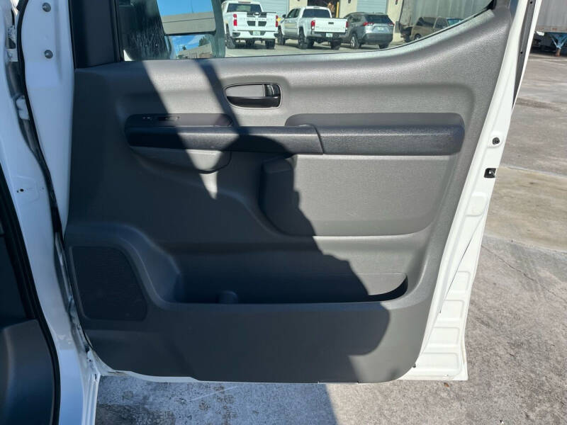 2018 Nissan NV 1500 S