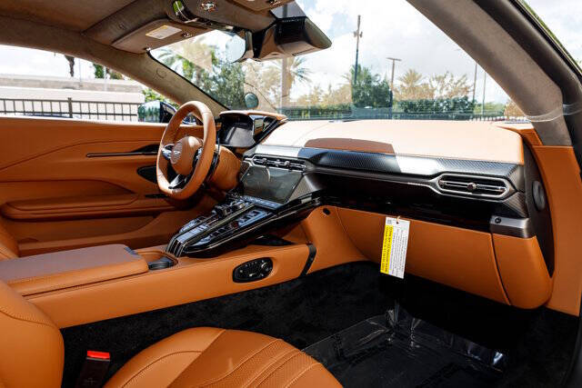 2026 Aston Martin Vantage