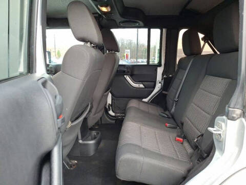 2012 Jeep Wrangler Unlimited Sahara