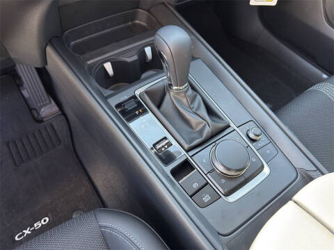 2025 Mazda CX-50 2.5 S Select