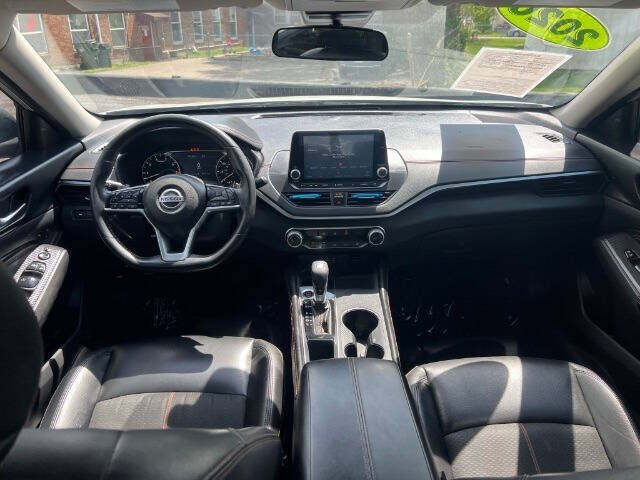 2020 Nissan Altima 2.5 SR