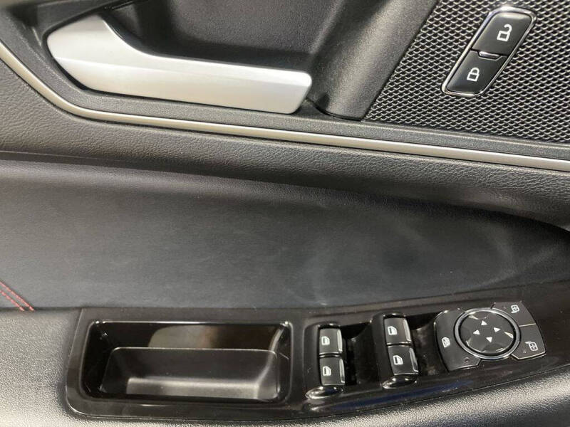 2020 Ford Edge ST Line