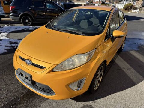 2011 Ford Fiesta SES