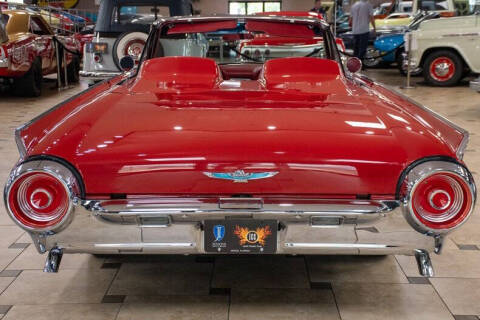 1962 Ford Thunderbird