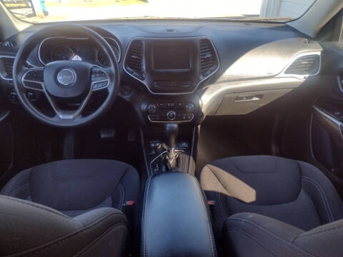 2019 Jeep Cherokee Latitude