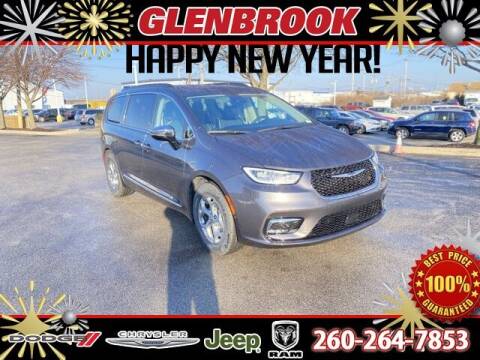 2023 Chrysler Pacifica for sale at Glenbrook Dodge Chrysler Jeep Ram and Fiat in Fort Wayne IN