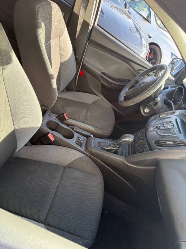 2012 Ford Focus S