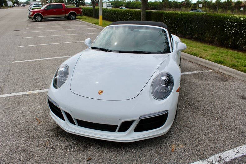 2018 Porsche 911
