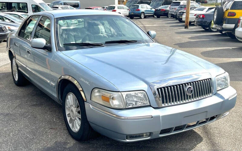 2010 Mercury Grand Marquis LS