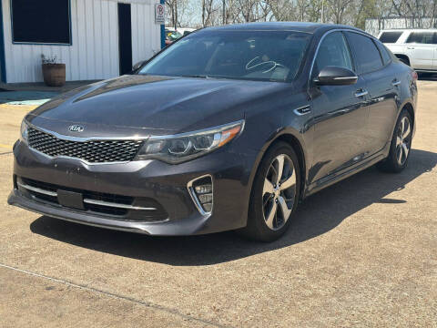 2018 Kia Optima for sale at Discount Auto Company in Houston TX