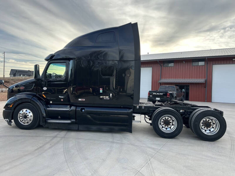 2020 Peterbilt 579