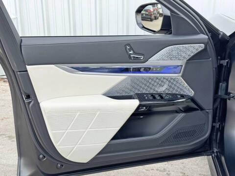 2023 BMW i7 xDrive60