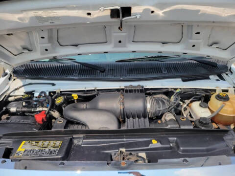 2016 Ford E-Series E-450 SD