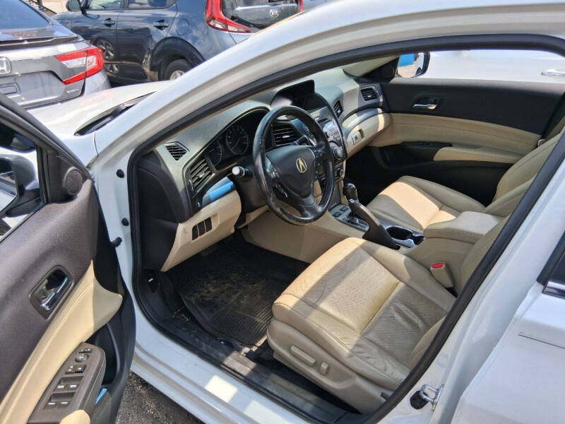 2014 Acura ILX 2.0L w/Tech