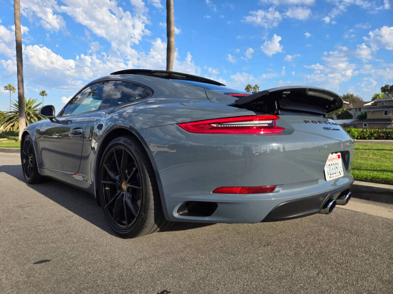 2017 Porsche 911