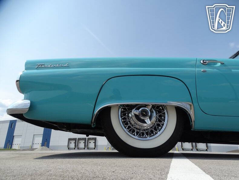 1955 Ford Thunderbird