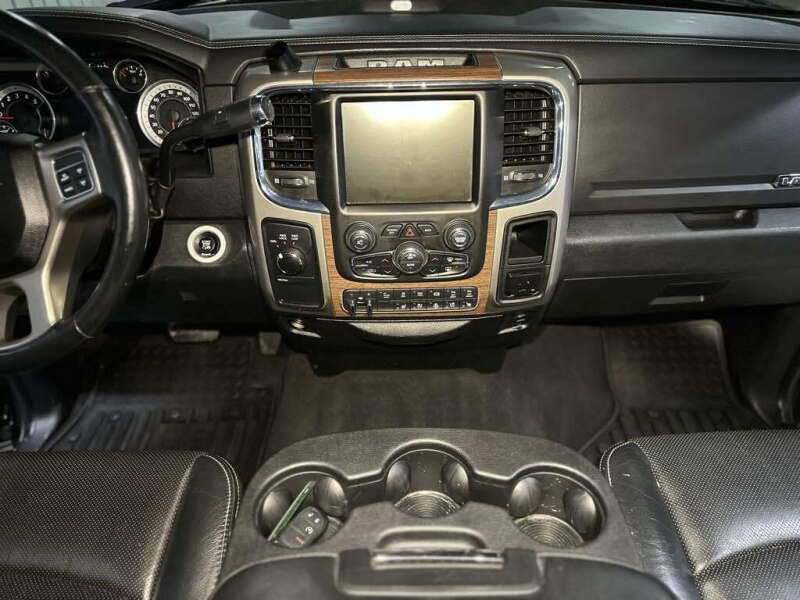 2016 RAM 2500 Laramie