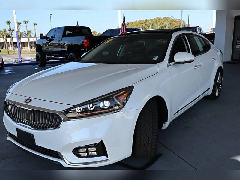 2018 Kia Cadenza Limited