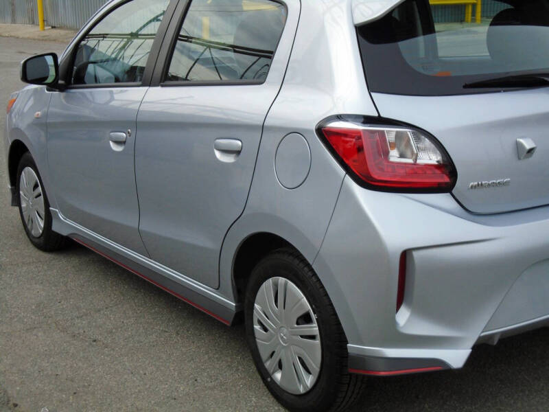 2024 Mitsubishi Mirage ES