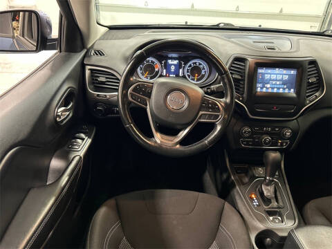 2020 Jeep Cherokee Latitude