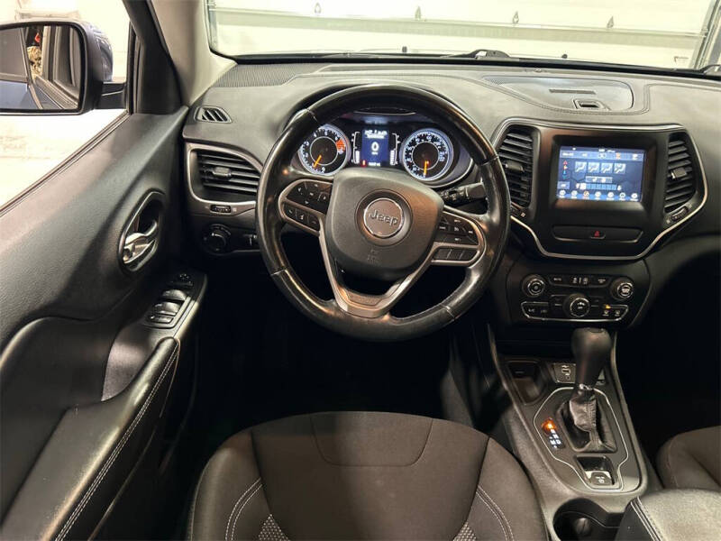 2020 Jeep Cherokee Latitude