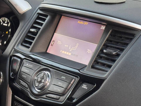 2018 Nissan Pathfinder S