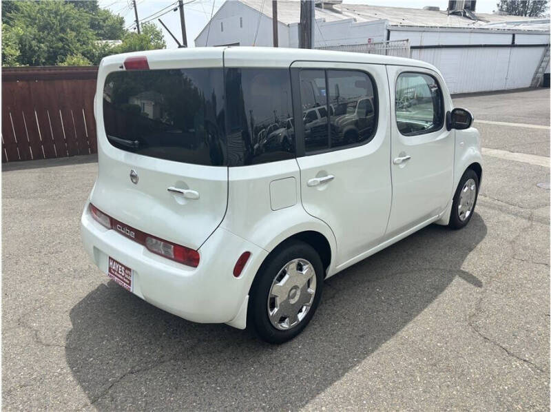2011 Nissan cube